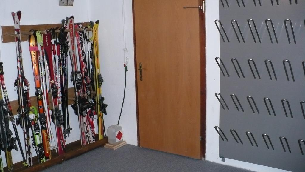 Haus Panorama Lägenhet Lermoos Exteriör bild