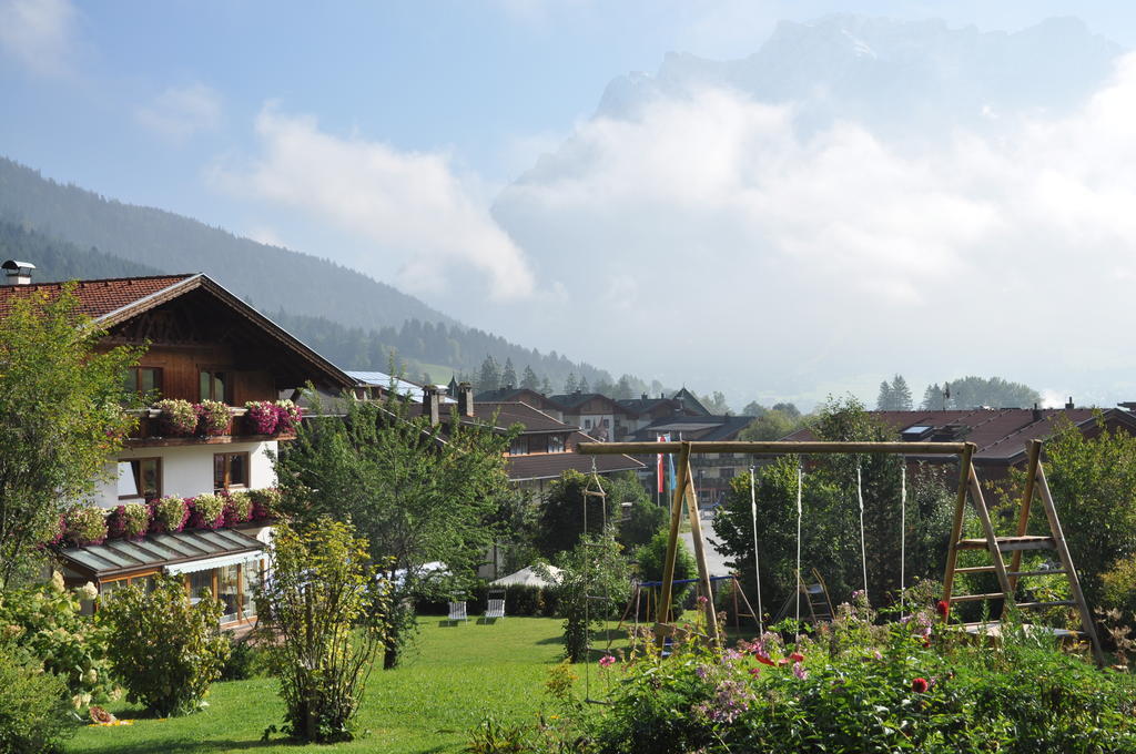 Haus Panorama Lägenhet Lermoos Exteriör bild